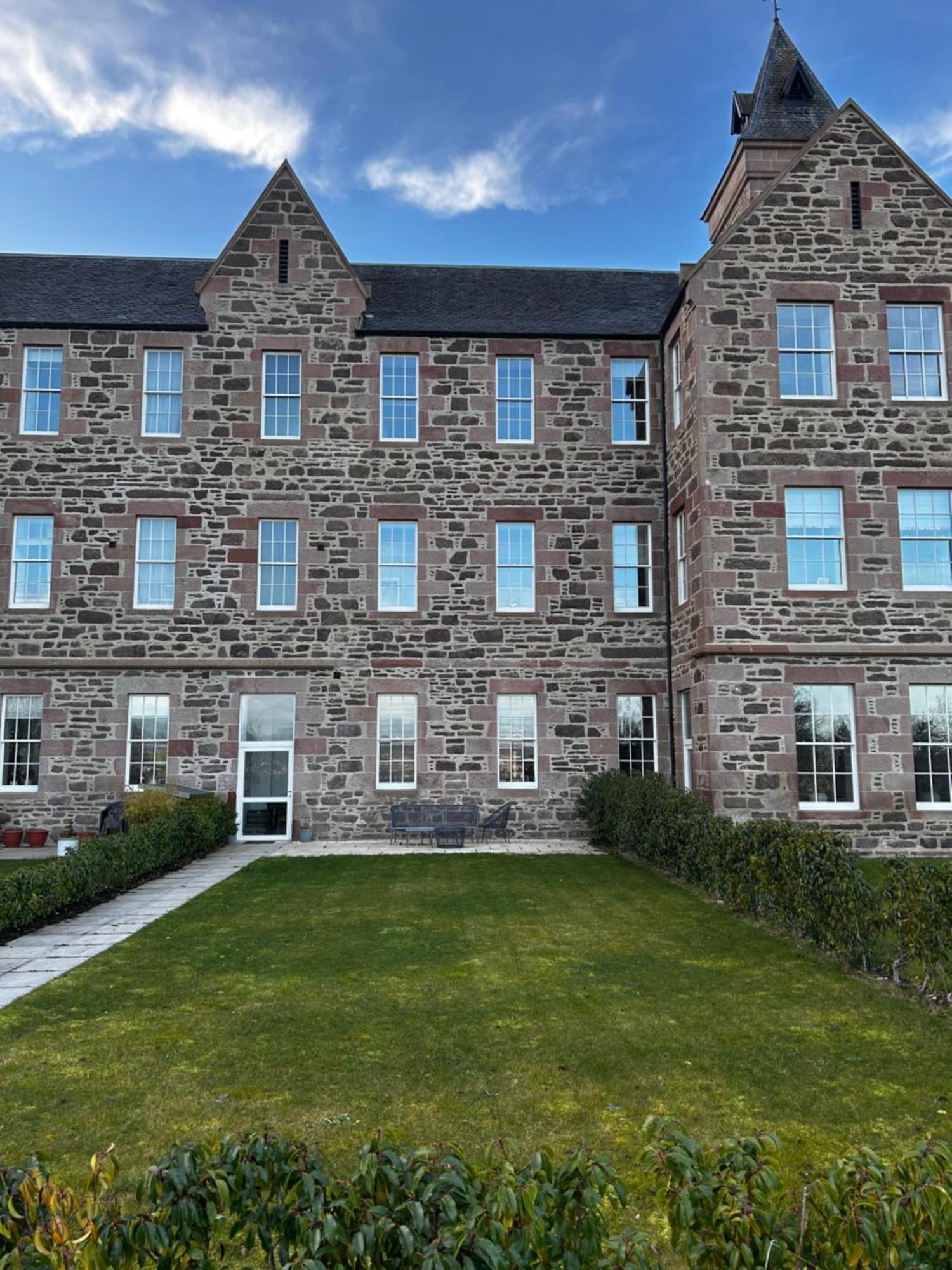 Inverness Great Glen Town House, 5 Minute Drive From Town Centre Kültér fotó