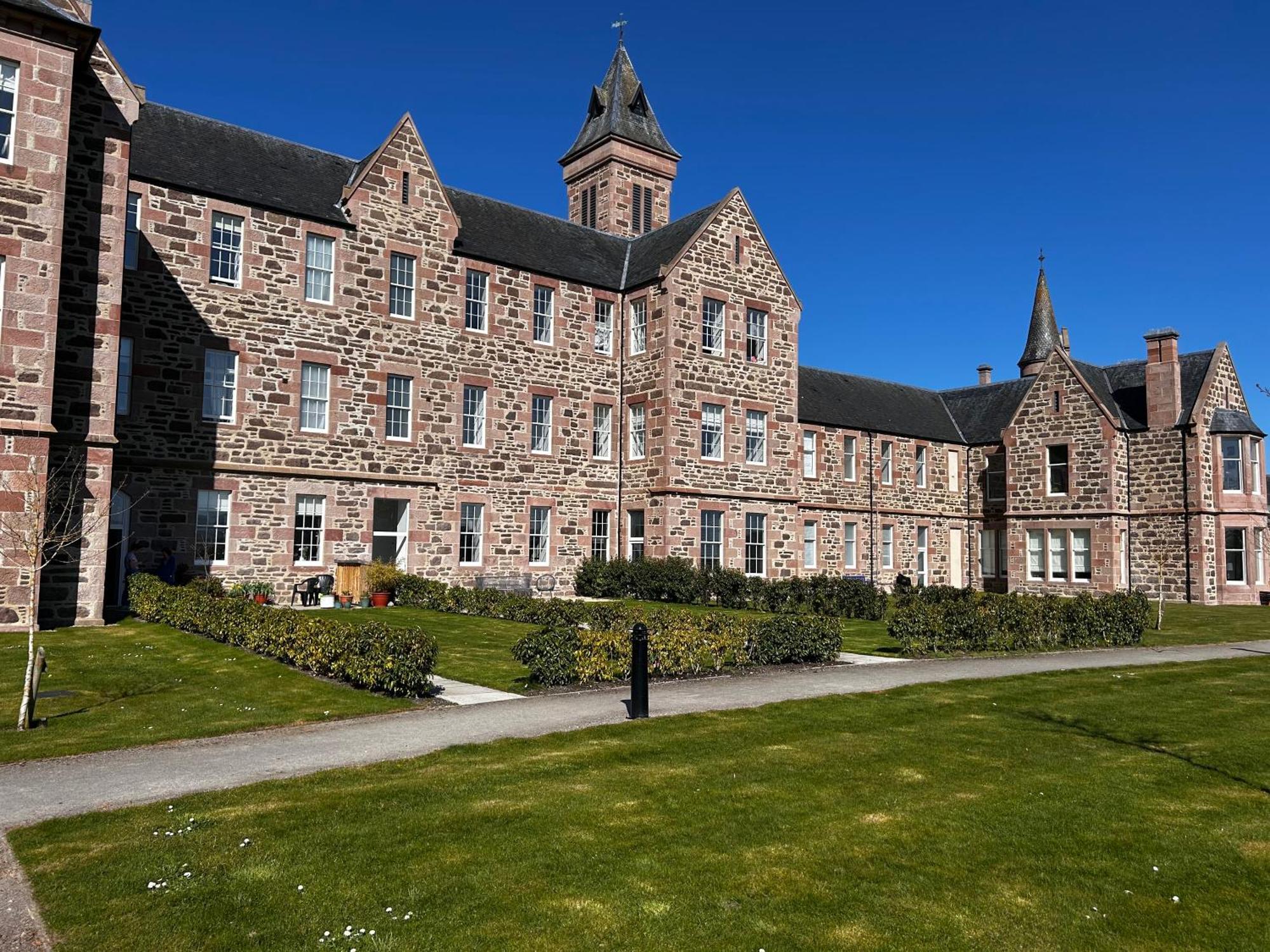 Inverness Great Glen Town House, 5 Minute Drive From Town Centre Kültér fotó